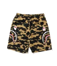 希少a bathing ape side shark beach shorts