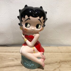 縦長タイプ　貯金箱 　ベティちゃん Betty Boop ベティブープ 陶器 フィギュア KFS ベティ アメリカ 雑貨 置物 レトロ 管理001・6