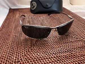 ◆Ray-Ban レイバン　サングラス　RB3186 004/71 63ロ15 125 ケース付◆B-1747