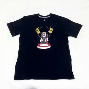 【美品】韓国 JORDAN弘大ストアー　JORDAN１セミオーダー限定　半袖Tシャツ　ブラック　L サイズ NIKE ナイキ ジョーダン1 送料無料