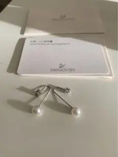 Swarovski ピアス 5230688 認証書付き