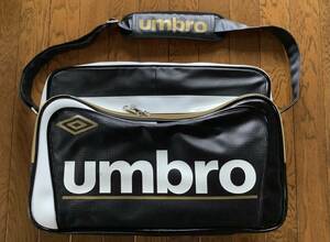 【美品】　umbro アンブロ　エナメル　ショルダーバック　防水　たっぷり容量　サッカー　スポーツバック