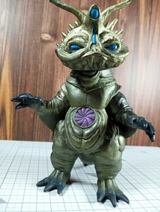 ウルトラ怪獣シリーズ 宇宙スパーク大怪獣バゾブ バンダイ　1997円谷MBS/ソフビ製フィギュア/ウルトラマンダイナ/当時物