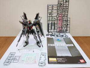 中古 組立て済み バンダイ ガンプラ 1/100 MG 【 GAT-X105E ストライクノワールガンダム 】 機動戦士ガンダムSEED マスターグレード 素組み