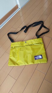 THE NORTH FACE PURPLE LABEL☆ライトウエイト コーデュラ ナイロン サコッシュ☆ノースフェイス☆ショルダーバッグ☆ポケットあり