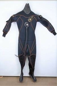 AQUALUNG アクアラング 5mm 女性用 ドライスーツ（166cm/50kg/ブーツ25cm)［Dsuit-200901IE］