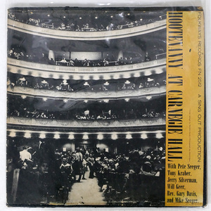 米 VA/HOOTENANNY AT CARNEGIE HALL/FOLKWAYS FN2512 LP