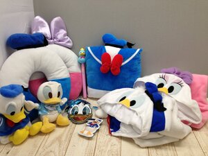 ◇ディズニー 《大量セット》TDR ドナルド＆デイジー 10点 ぬいぐるみ クッション ブランケットほか 1W30 【大型】