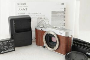 Fujifilm 富士フィルム X-A1 ミラーレス一眼カメラ #1644A