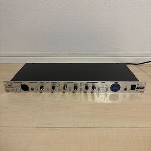 ジャンク Focusrite フォーカスライト PLATINUM TRACKMASTER PRO トラックマスタープロ マイクプリアンプ 通電のみ確認 ①