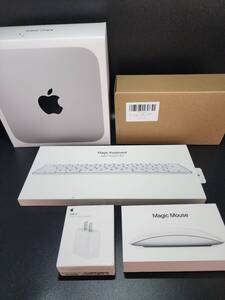 GD494 【50,000円から】 Apple Mac mini Magic Key board with TouchID Magic Mouse USB-C ２０W Power Adapter おまけ mini スタンド