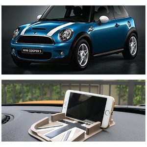 （車のスマホナビに） BMW MINI ミニクーパー ノンスリップマット スマホスタンド 英国旗 グッズ アクセサリー パーツ 社外品 BJK 01