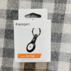 残り1点　Spigen AirTagケース カバー カラビナ付　黒革レザーケース