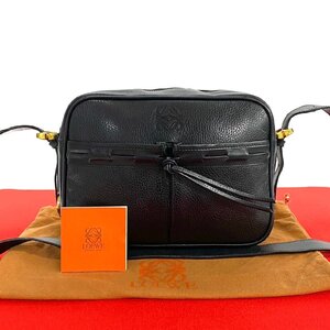 極 美品 希少品 LOEWE ロエベ アナグラム ロゴ エンボス レザー 本革 ショルダーバッグ ポシェット サコッシュ ブラック 黒 20422