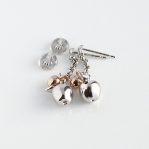 K14WGりんごモチーフピアス gold earring