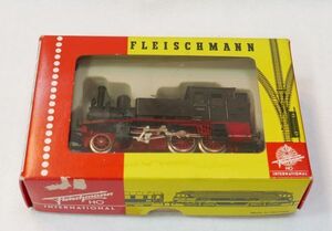 FLEISCHMANN　フライシュマン　4016　DB　BR70　2-4-0　タンク　蒸気機関車　DCアナログ　その１