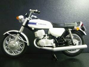 1/24 カワサキ マッハ Ⅲ 500 SS　ホワイト（シークレット）Kawasaki MACH Ⅲ 500SS