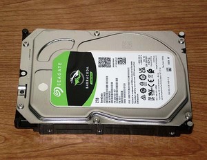 ★ 2TB ★ Seagate Barracuda 【 ST2000DM005 】 良品 ★0SD