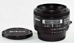 Nikon AF NIKKOR 28mm f2.8 オートフォーカス　明るい広角レンズ　一眼レフカメラ用交換レンズ　デジタルカメラでフルサイズの高級レンズ