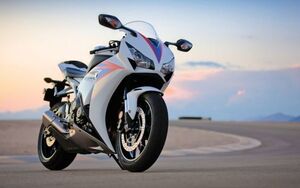 ホンダ CBR1000RR 2012年 スーパーバイク バイク 絵画風 壁紙ポスター ワイド版 603×376mm はがせるシール式 005W2