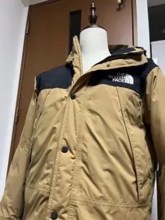 THE NORTH FACE　ノースフェイス　マウンテンダウン　ベージュ　XL