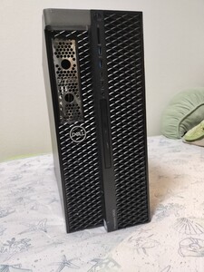 Dell Precision 5820 Tower/Xeon W-2123 3.60GHz/DVDマルチドライブ・FlexBay搭載/RAM 32GB/SSD 256GB Windows 11 初期化済み