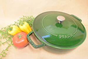 ●staub/ストウブ/ブレイザー/ソテーパン/バジルグリーン/24cm/両手鍋/鋳物/ホーロー/浅型/キッチン用品/調理器具/UYM707