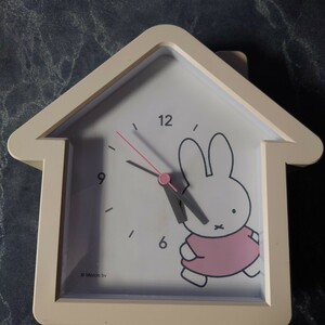 ［ジャンク品］ミッフィーハウス型クロック　 時計　Miffy　置き時計