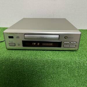 ONKYO C-722M CDプレーヤー デッキ 単品 オンキョー 中古 現状品 ジャンク