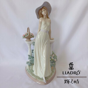 【送料無料】リヤドロ 輝く時 5378 フィギュリン 置物 Lladro