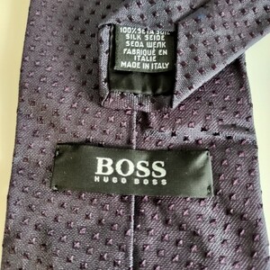 HUGO BOSS (ヒューゴボス)黒紫点々ネクタイ