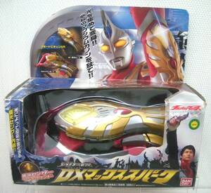 BANDAI バンダイ 2005年製 ウルトラマンマックス 変身アイテム 光る 鳴る DX マックススパーク 