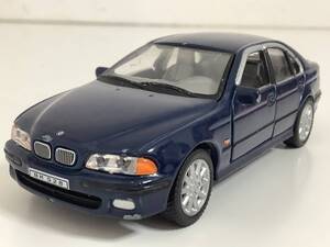 BMW 4代目 5シリーズ E39 528i 525i 530i 540i 前期型 1996年式~ 1/43 約10.9㎝ ホンウェル ミニカー ドア開閉 送料￥390 B