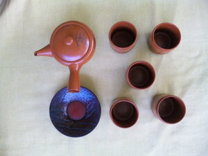 Ｄ０１８：　お茶セット　赤茶色