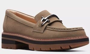 送料無料 Clarks 24.5cm チャンキー ビット ローファー ダークサンド スリッポン スニーカー フラット バレエ サンダル AAA267