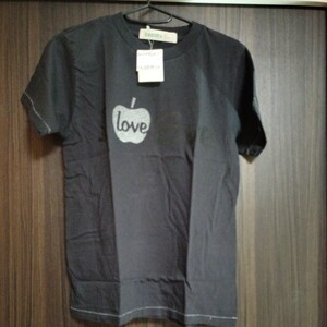 未使用タグ付き Laundry ランドリー半袖Tシャツ 黒 りんご ハート ラメ Love Eveリンゴ 林檎 レディース Sサイズ ブラック