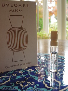 匿名配送 BVLGARI ALLEGRA マグニファイング ベルガモット MAGNIFYING BERGAMOT 1.5ml サンプル ブルガリ アレーグラ