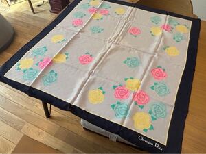 Christian Dior クリスチャン・ディオール 大判スカーフ シルク100% 約85.5×81.5㎝ 花柄 中古品