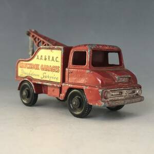 MATCHBOX SERIES No13 THAMES WRECK TRADER TRUCK MADE IN ENGLAND BY LESNEY