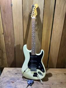 Fender Japan ST-456 フェンジャパ ST456 フェンダー ジャパン フジゲン Eシリアル 音出し確認のみ　動作未確認　現状品　中古　