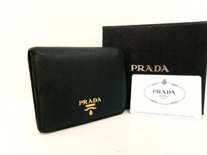 本物税込プラダ コンパクトウォレット【PRADA】