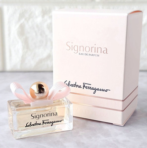 ★未使用★Salvatore Ferragamo サルヴァトーレ フェラガモ/Signorina シニョリーナ ミニ香水★5ml・EDP★