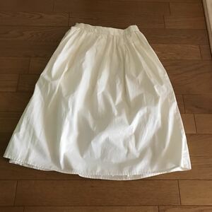 値下げ！ROP PICNICロペピクニック フレアギャザースカート 36 Ｍ ホワイト白色 未使用