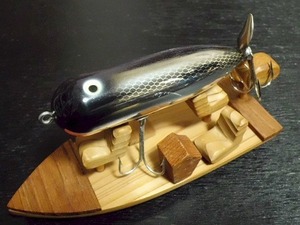 マグナムトーピ－ド　ヘドン(Heddon)　オ－ルド(old Heddon） メッキボディ－　良品　 　