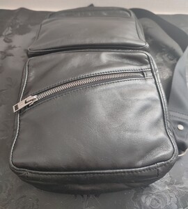 ★現行モデル 美品★PORTER ポーター LUGGAGE LABEL / ELEMENT 本革 オールレザー ボディバッグ★定価55,000円★