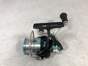 ダイワ DAIWA エメラルダス LT 3000S-CH-DH