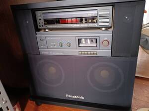 カラオケプレーヤーPanasonic LY-A675（パナソニックCD/CDV/LD PLAYER LX-300付） レーザーカラオケ カラオケ機器 　*0324