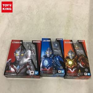 1円〜 バンダイ S.H.Figuarts ウルトラマンアーク、ソリスアーマー、ルーナアーマー