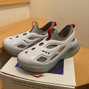 【中古美品】 saucony tombogo BUTTEFLY / サッカニー　トミーボゴ バタフライ （サイズ： US8）