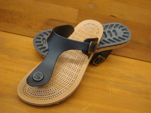 新品21日本限定SENSI SANDAL(センシサンダル) DALLAS SAFARI COLLECTION 25.5 NERO